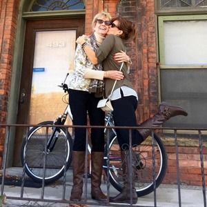 Meet your Posher, Laverne